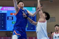 全运会男篮小组赛：四川“双塔”抢眼 辽宁险胜北京