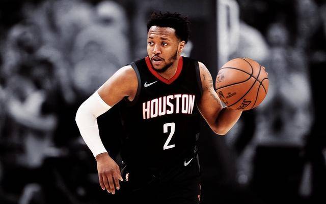 告别全华班!欠薪四川男篮签NBA落选秀庞兹 何时登场未知
