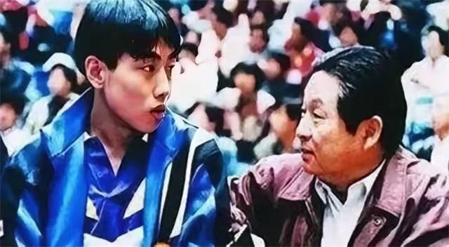 国乒教父为樊振东出头:咱们花纳税人钱为国争光,却被WTT控制了